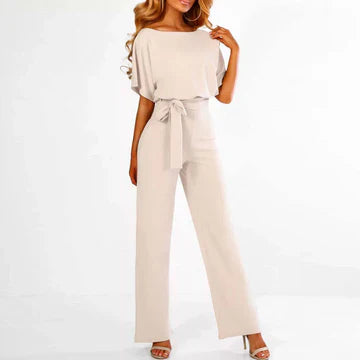 Simple and chic jumpsuit