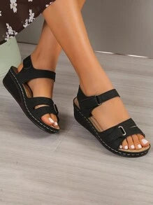 Orthopedic Women’s Sandals with Ergonomic Heel Support