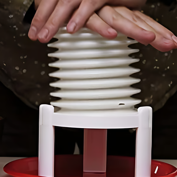 Creative Egg Peeler Tool – Quick & Safe Egg Peeler for Easy Kitchen Use, Perfect Eggstractor Boiled Egg Peeler