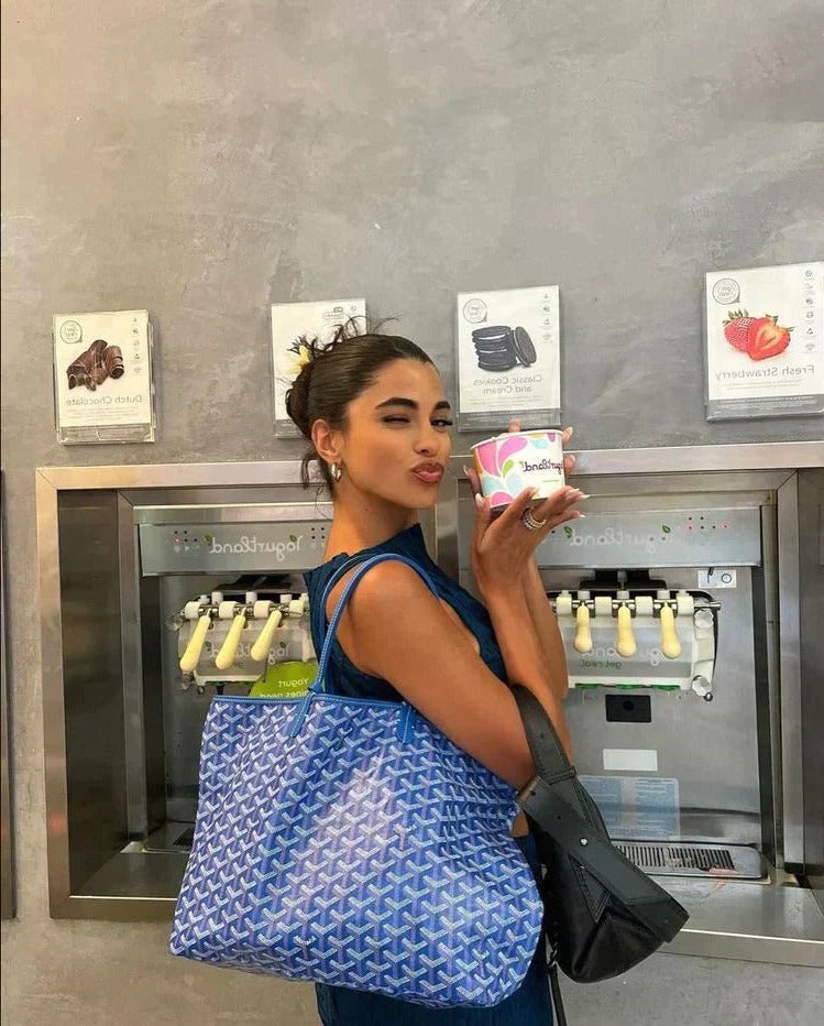 Women’s Structured Shoulder Bag